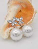 luxury pearl_earrings with butterfly crystal accents montreal fashion