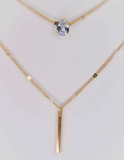 Waterproof gold chain necklace featuring vertical bar