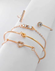 Montreal-inspired gold jewellery set for couples