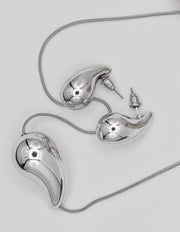 molten_pebble_silver_duo_set_shiny_drop_pendant_with_matching_stud_earrings_canada